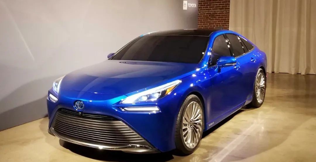 第二個(gè)“鯰魚”即將到來(lái)。豐田的氫燃料汽車即將在中國(guó)發(fā)售 第二個(gè)“鯰魚”即將到來(lái)。豐田的氫燃料汽車即將在中國(guó)發(fā)售