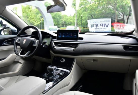 不充電，不加油，超500公里續航！“紅旗H5”氫能版正式亮相