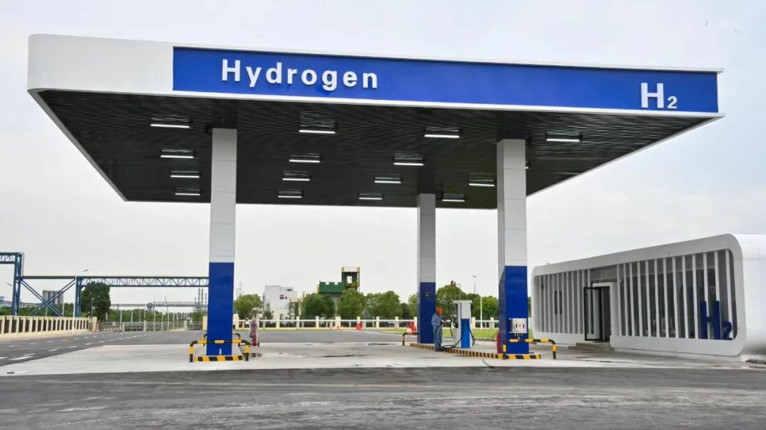 重磅!寧波建成了第一座加氫站,躋身“氫能城市”十強,工業(yè)藍(lán)圖來了.jpg 重磅!寧波建成了第一座加氫站,躋身“氫能城市”十強,工業(yè)藍(lán)圖來了.jpg