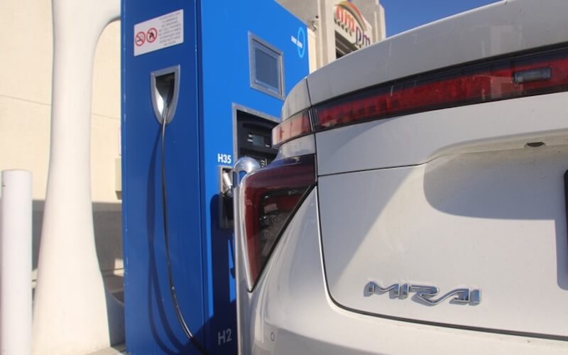 加州計(jì)劃到2023年底建成100座加氫站.jpg 加州計(jì)劃到2023年底建成100座加氫站.jpg