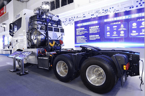 續航超1000公里，氫能重卡亮相世界智能網聯汽車大會.jpg