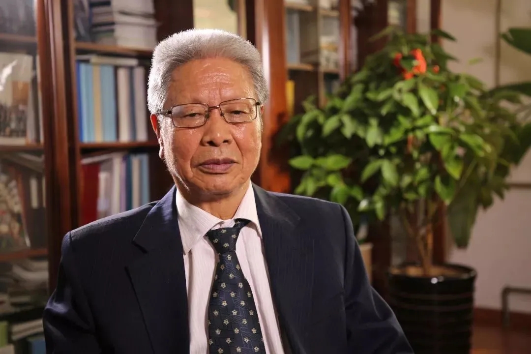 衣寶廉：大幅降低燃料電池、加氫站、氫氣成本是商業化應用的前提