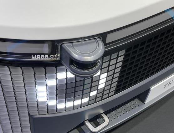 現代Trailer Drone概念卡車亮相,拉貨能手.jpg 現代Trailer Drone概念卡車亮相,拉貨能手.jpg