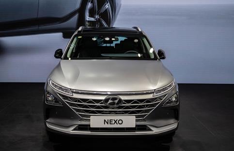現(xiàn)代汽車“氫+電”前瞻技術(shù)及產(chǎn)品亮相進(jìn)博會(huì).jpg 現(xiàn)代汽車“氫+電”前瞻技術(shù)及產(chǎn)品亮相進(jìn)博會(huì).jpg