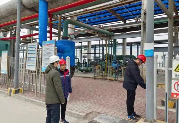 衡水高新區(qū)市場監(jiān)管分局對涉氫企業(yè)進(jìn)行了專項排查.jpg 衡水高新區(qū)市場監(jiān)管分局對涉氫企業(yè)進(jìn)行了專項排查.jpg