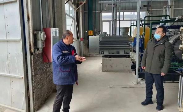 衡水高新區(qū)市場監(jiān)管分局對涉氫企業(yè)進(jìn)行了專項排查.jpg 衡水高新區(qū)市場監(jiān)管分局對涉氫企業(yè)進(jìn)行了專項排查.jpg