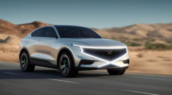 意大利風格的可拆卸燃料箱氫動力SUV亮相.jpg 意大利風格的可拆卸燃料箱氫動力SUV亮相.jpg