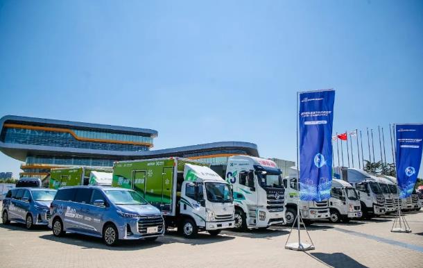捷氫科技與多家企業合作，上海燃料電池汽車示范應用打響“第一槍”